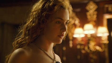 Kate Winslet (21 years) in famous nude scene from Titanic (1997). Kate looks great posing in a billion dollar necklace for Leo DiCaprio. She reveals bare breasts, butt, and in the 16:10 BluRay version a bit of bush (slightly censored). Slow motion clip. Categories: Nude and Sex scenes in cinema. Models: Kate Winslet.